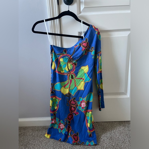 SOLD - Picture 2 of 4